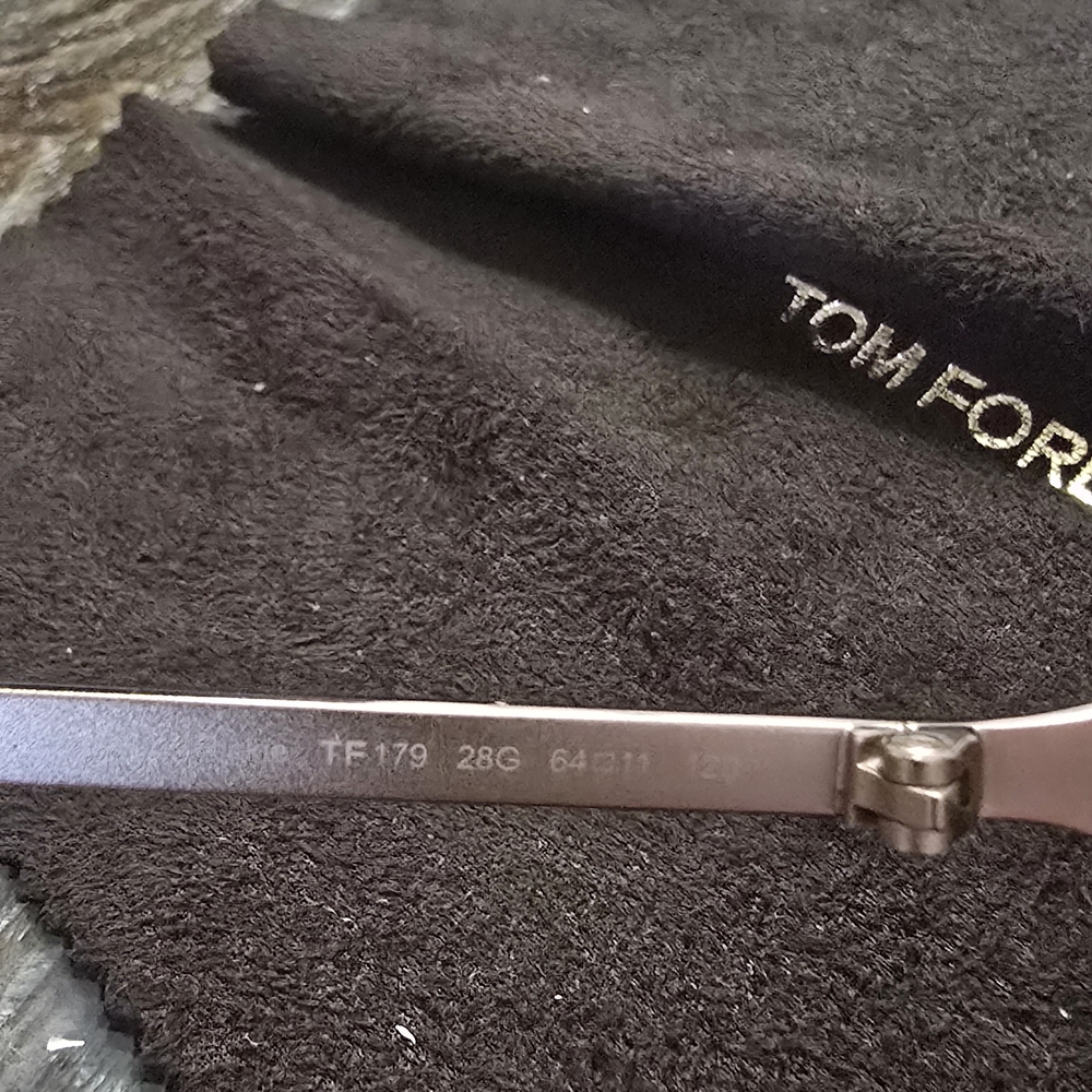 Tom Ford Women's Sunglasses - Black with White Accents - Picture 4 of 4